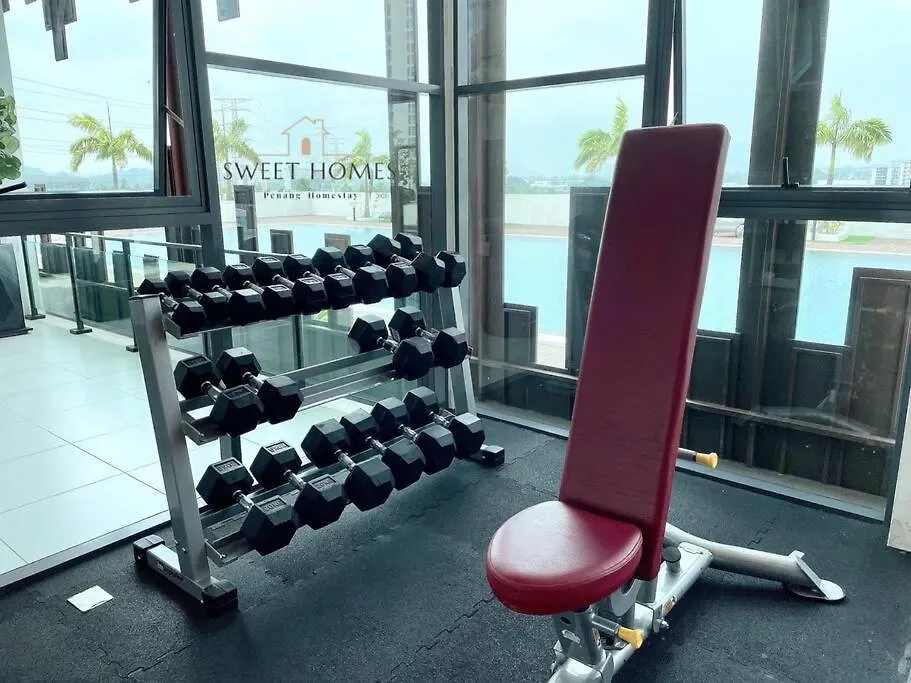 R&W 1-5Pax B'Worth Prai #Netflix #6Minpenangbridge Apartment Perai